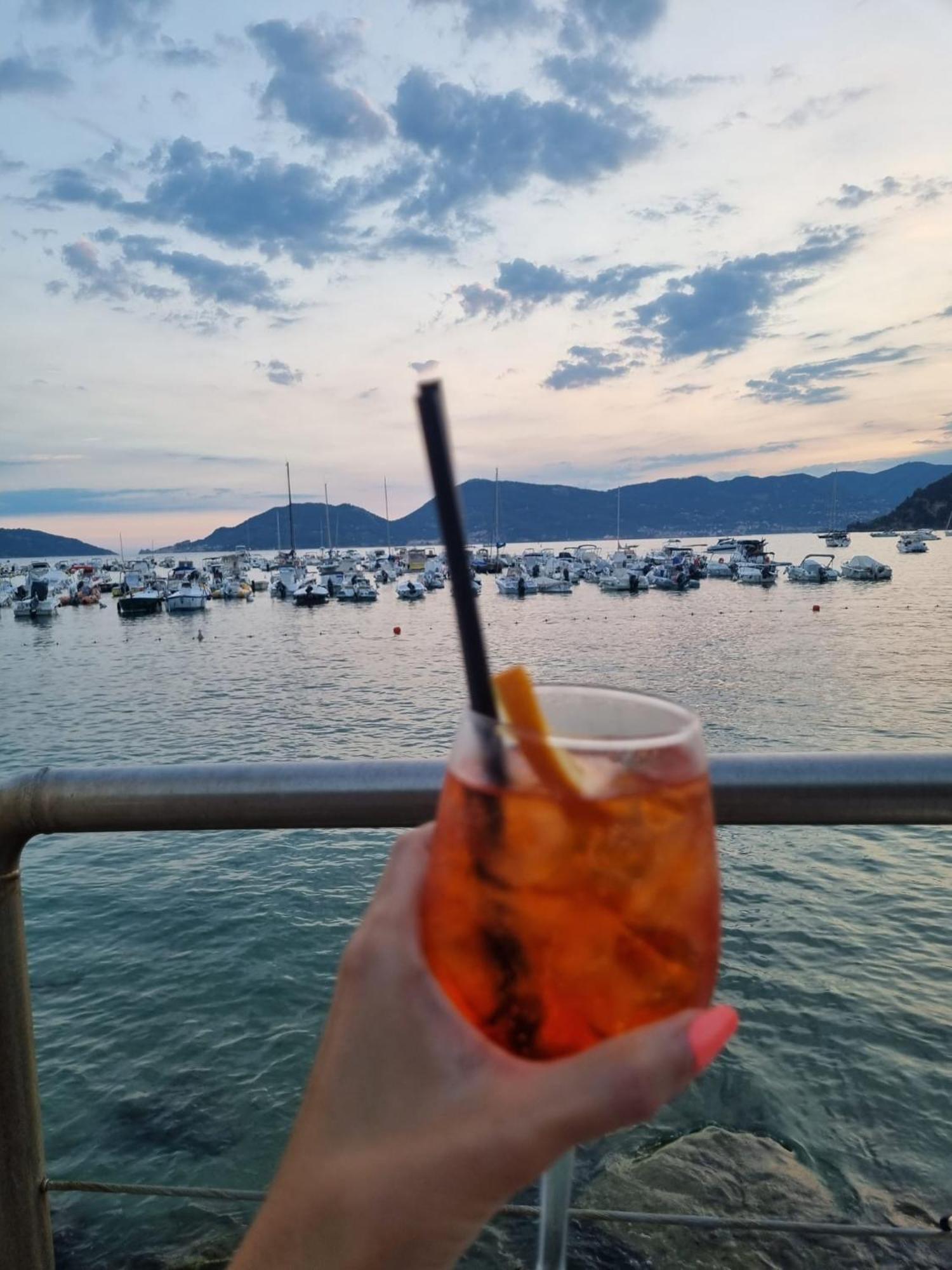 Appartement Poesia Di Lerici Extérieur photo